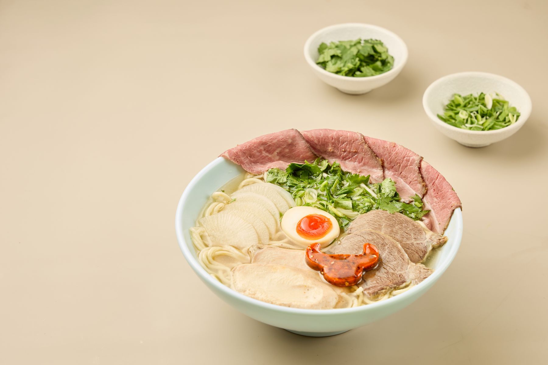 蘭州 特製牛骨ラーメン